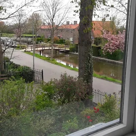 Het Burgemeestershuis 4* Barsingerhorn