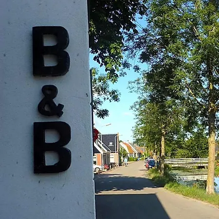 Bed & Breakfast Het Burgemeestershuis Barsingerhorn